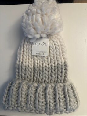 Handknit Lemon Chunky Knit Pompom White & Grey Beanie
